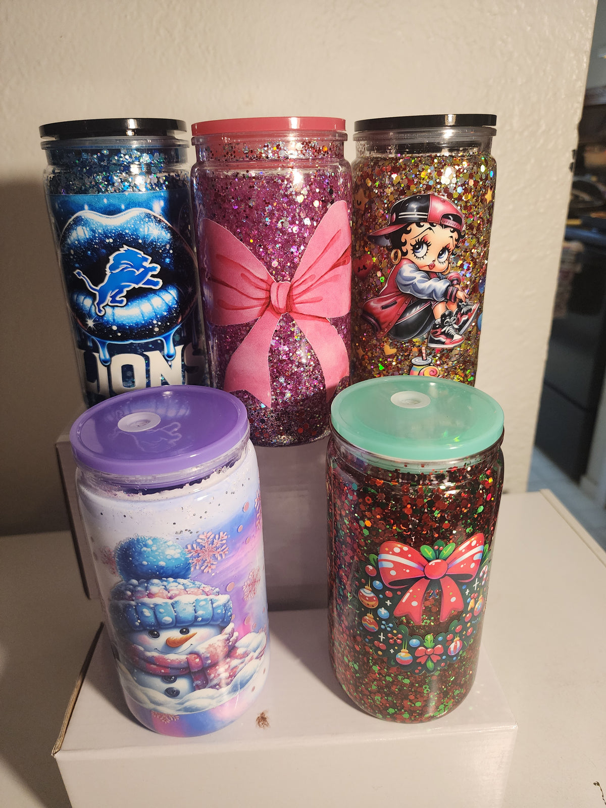 24 oz Snowglobe Tumbler
